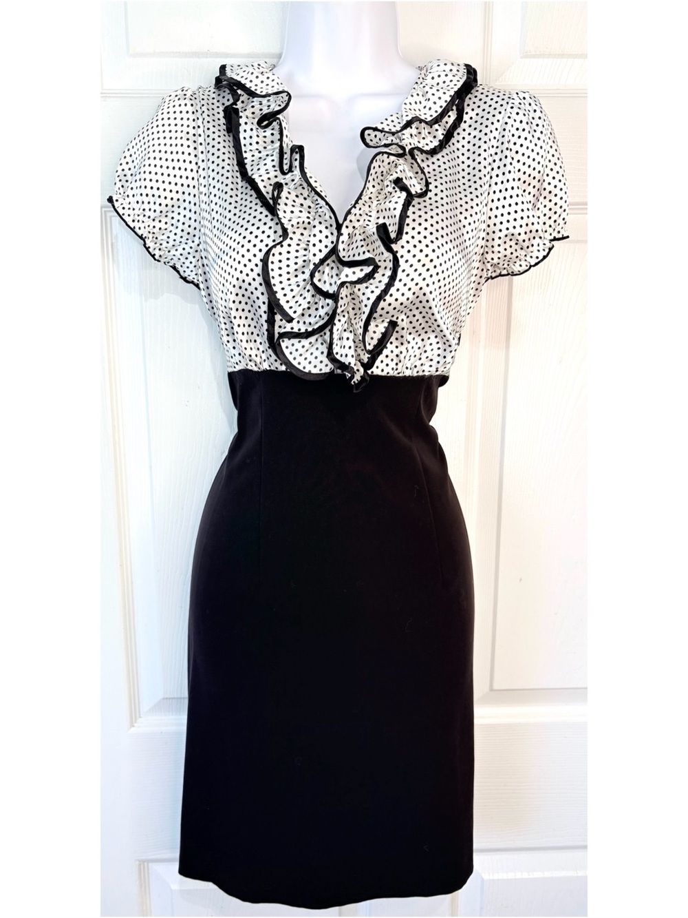 BCX 90s Retro Ruffled Satin Polka Dot Tuxedo Wiggle Dress Size 8/9
